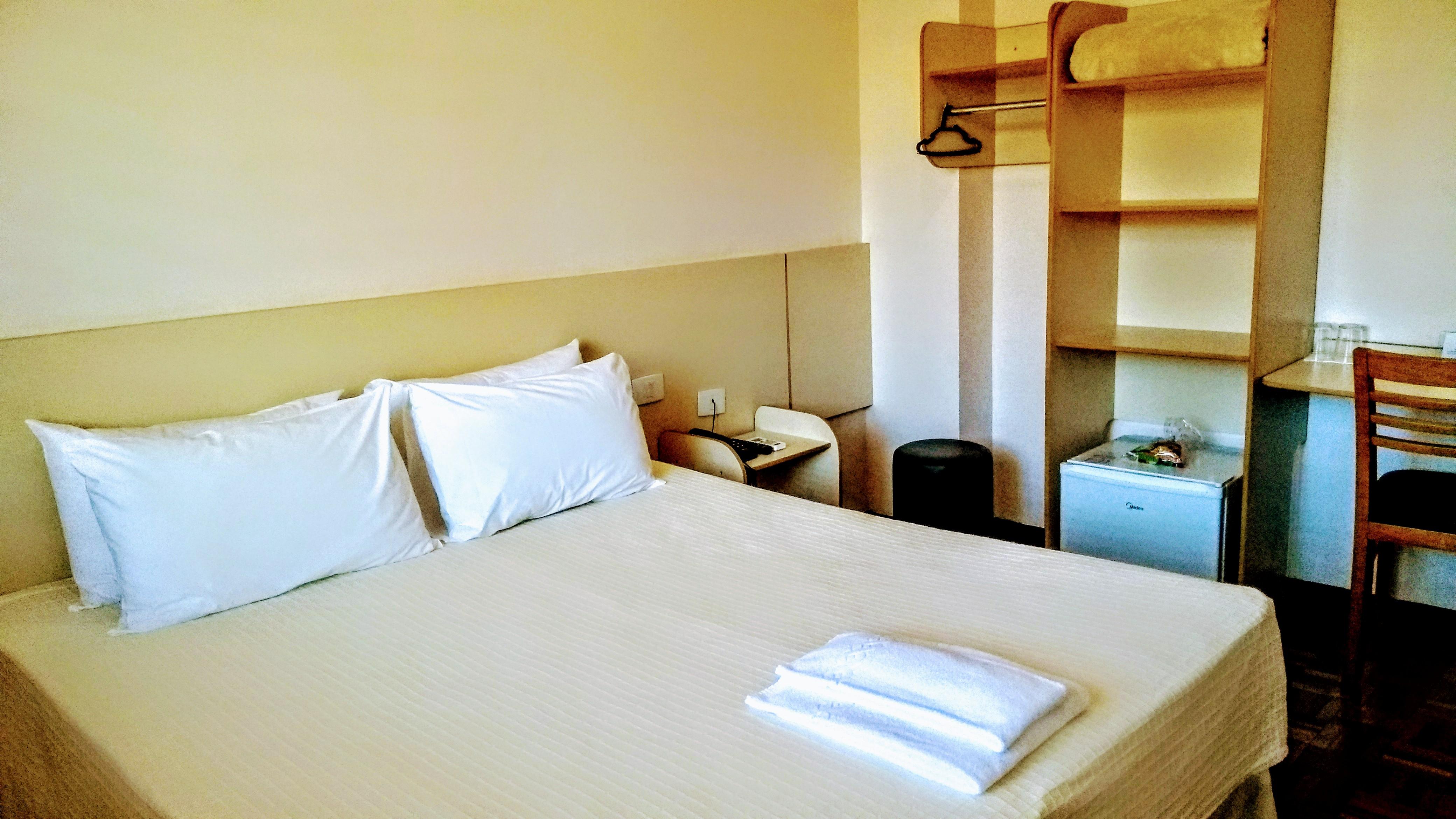 Vespasiano Hotel Telêmaco Borba Buitenkant foto