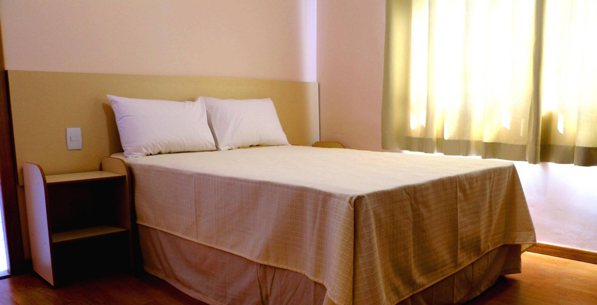 Vespasiano Hotel Telêmaco Borba Buitenkant foto