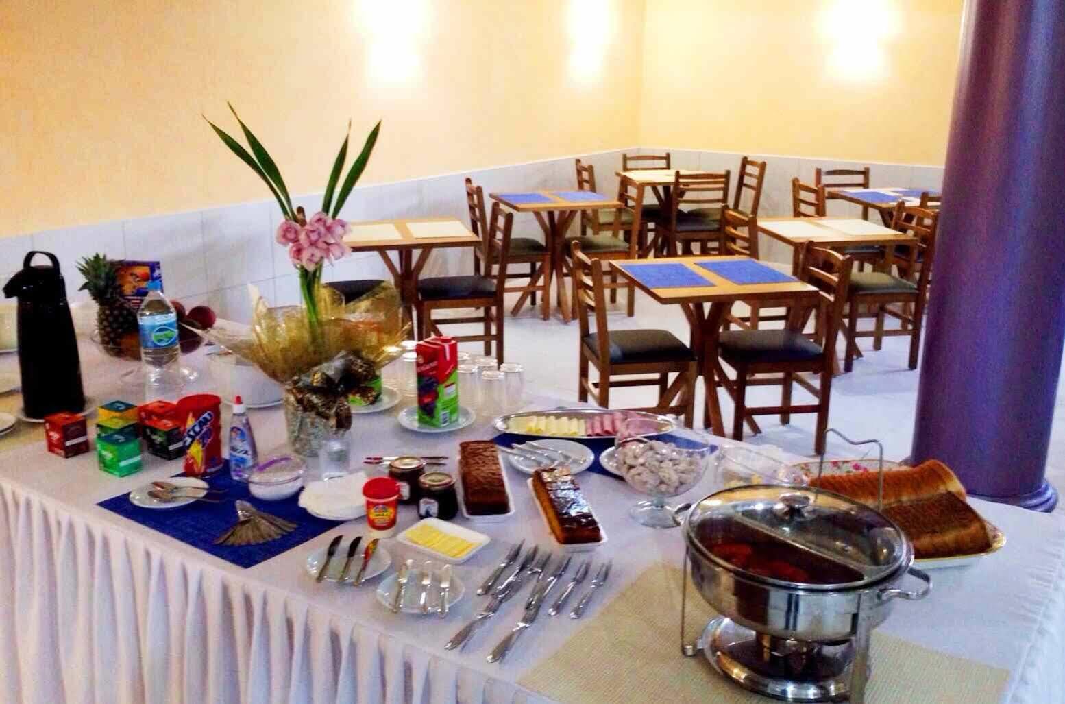 Vespasiano Hotel Telêmaco Borba Buitenkant foto